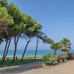 Mirador De La Atalaya Con Jardin