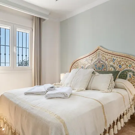 Mirador De La Atalaya Con Jardin