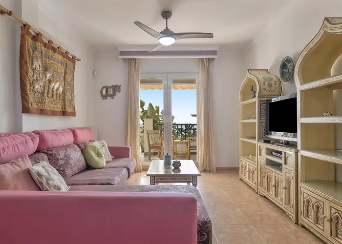Apartamento Mirador De La Atalaya Con Jardín *