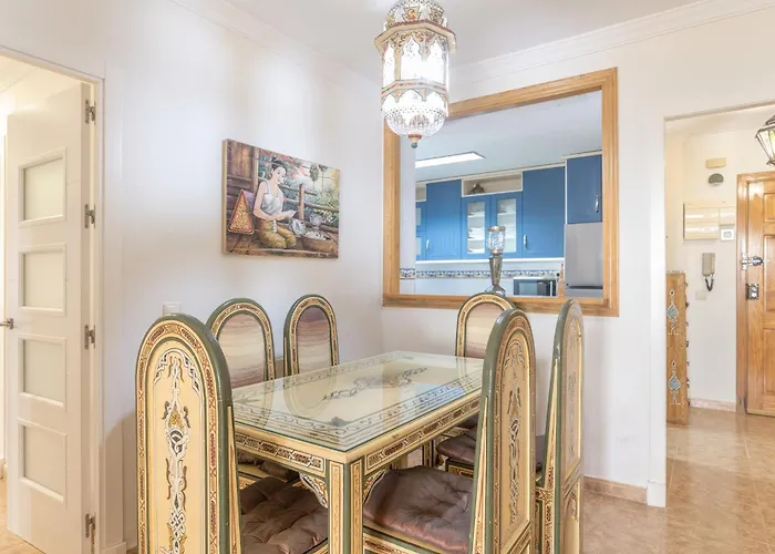 Mirador De La Atalaya Con Jardín